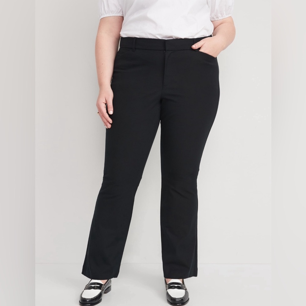 NWT! Black High-Waisted Pixie Flare Pants - Multiple Sizes💙 - Picture 7 of 10